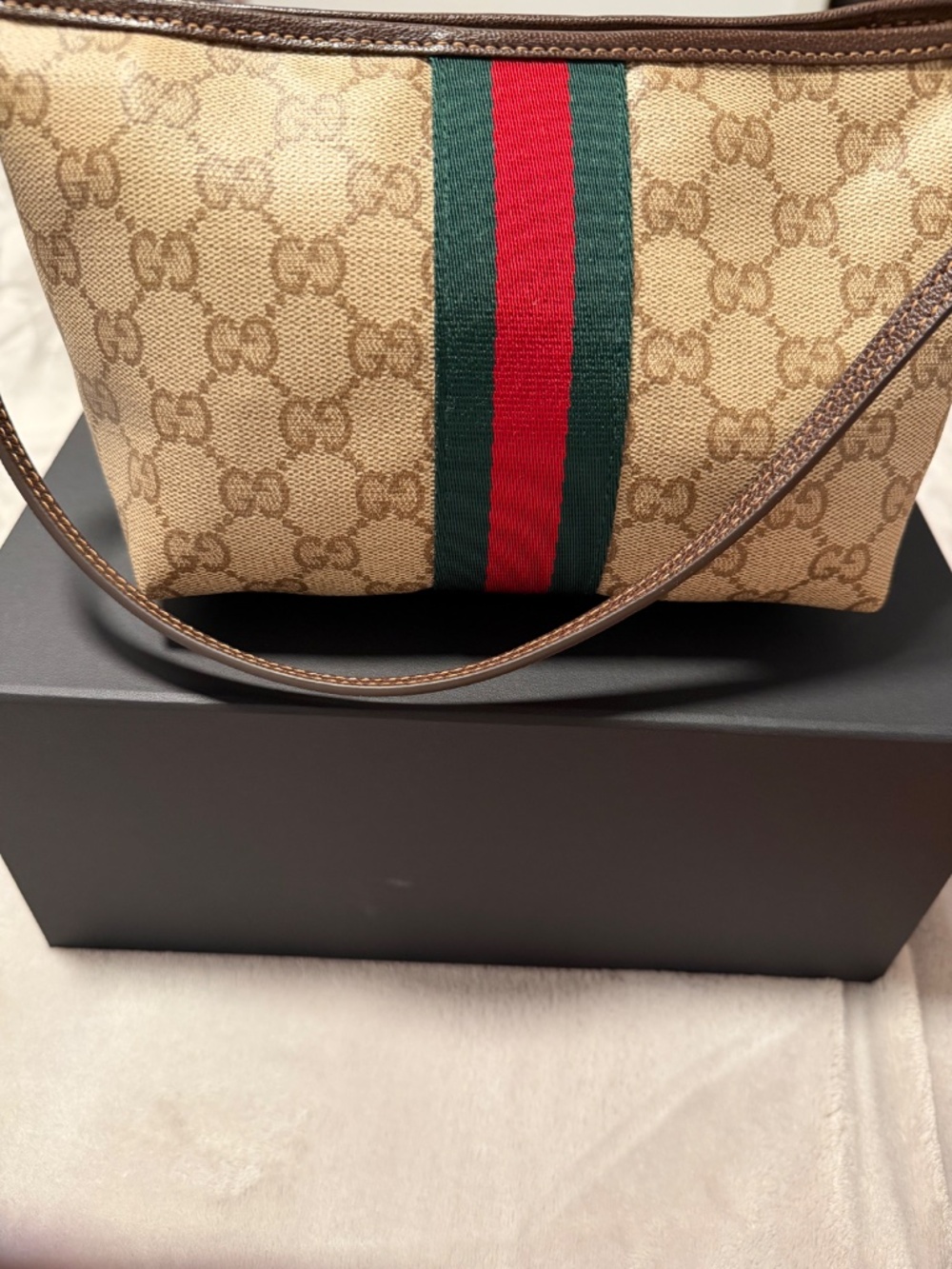 Wristlet - Picture 3 of 4